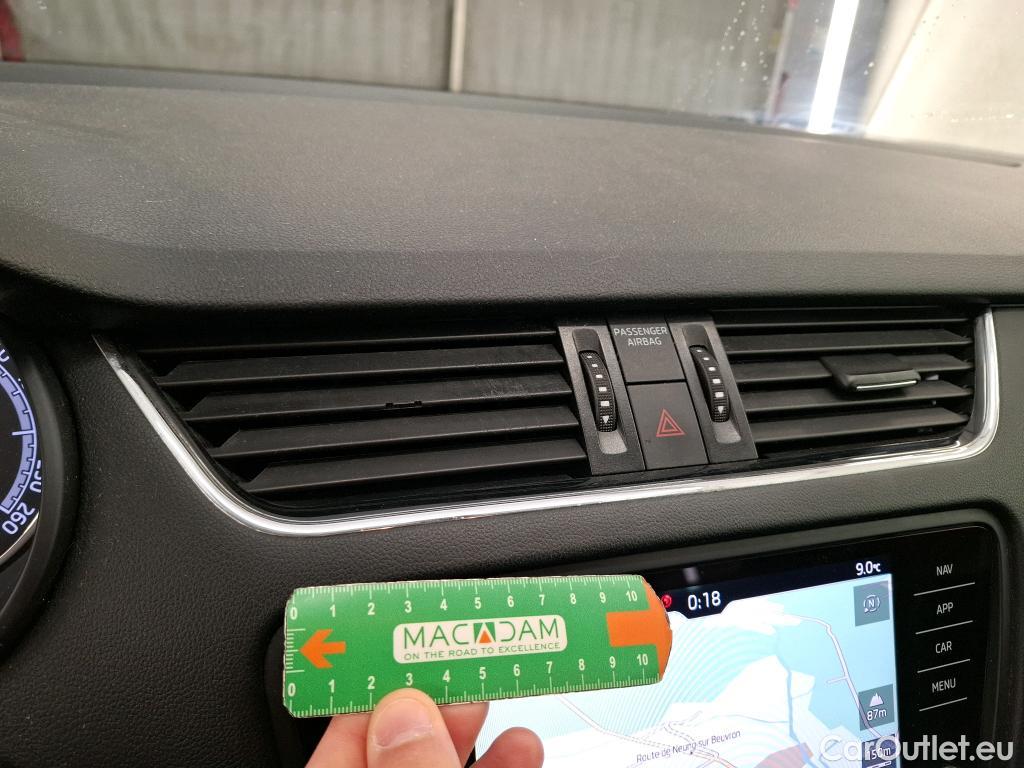  Skoda  Octavia  Combi Business 1.6 TDI 115CV BVA7 E6 #7