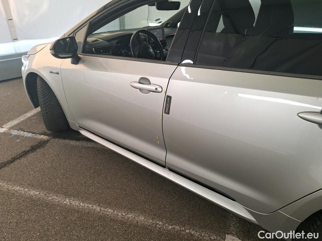  Toyota  Corolla TOYOTA  Touring Sports / 2018 / 5P / Break Hybride 180h Collection #1