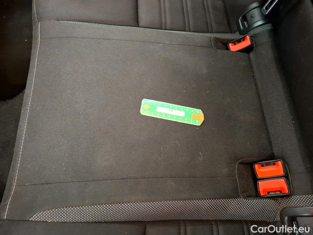  Skoda  Octavia  Combi Business 1.6 TDI 115CV BVA7 E6 #39