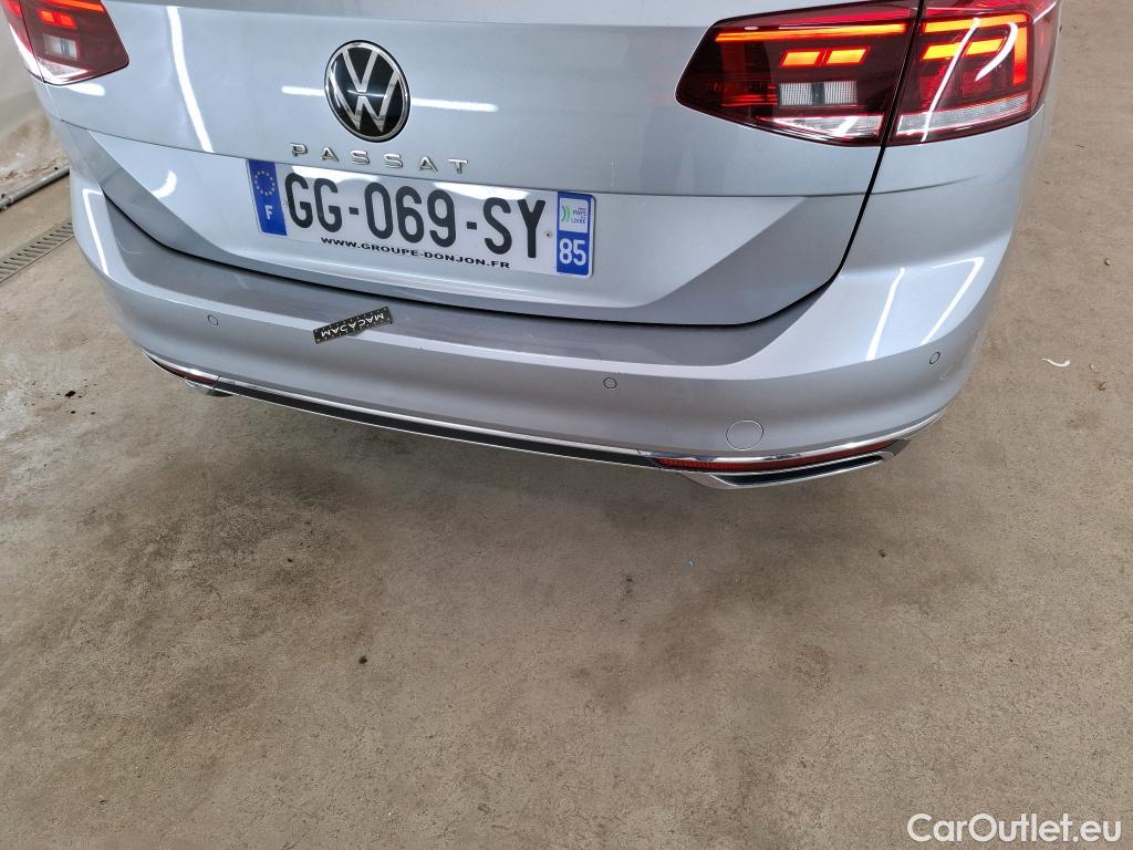  Volkswagen  Passat VOLKSWAGEN  SW / 2019 / 5P / Break 2.0 TDI 150 SCR DSG7 SW LOUNGE #4