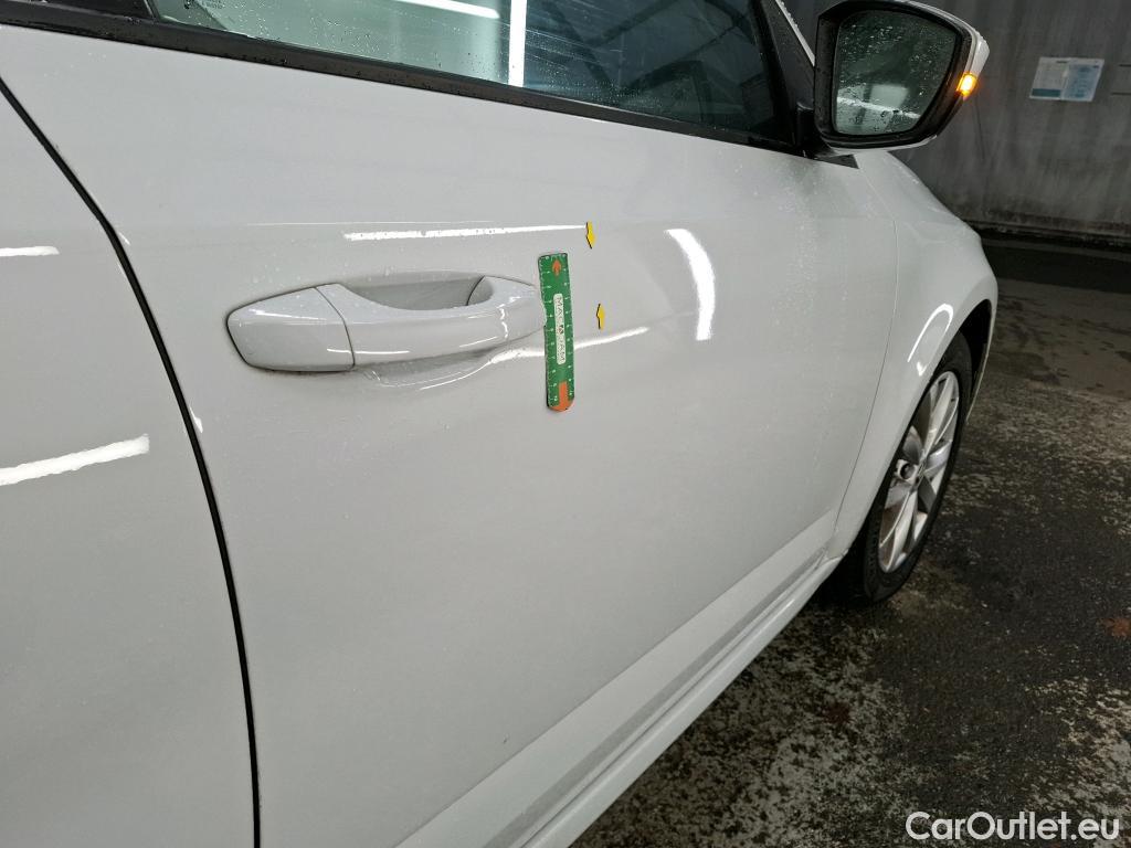  Skoda  Octavia  Combi Business 1.6 TDI 115CV BVA7 E6 #33