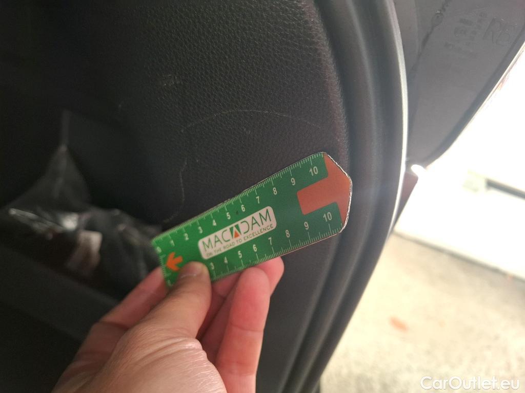  Toyota  RAV4 TOYOTA  Hybride  2018  5P  SUV AWD Dynamic Business #11