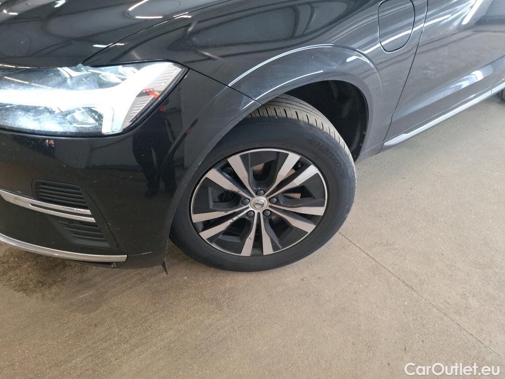  Volvo  XC60 VOLVO  / 2021 / 5P / SUV Recharge T6 350 Geartronic 8 Start #27