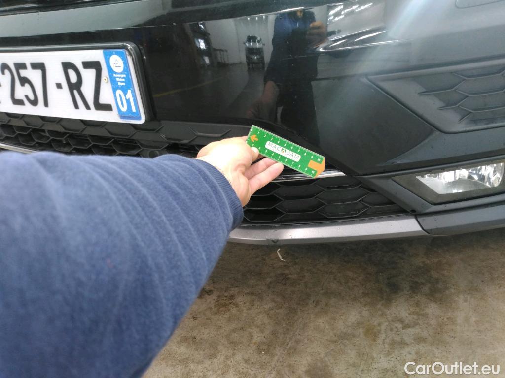  Volkswagen  Tiguan VOLKSWAGEN  Allspace / 2017 / 5P / SUV 2.0 TDI 150 DSG7 Carat #19