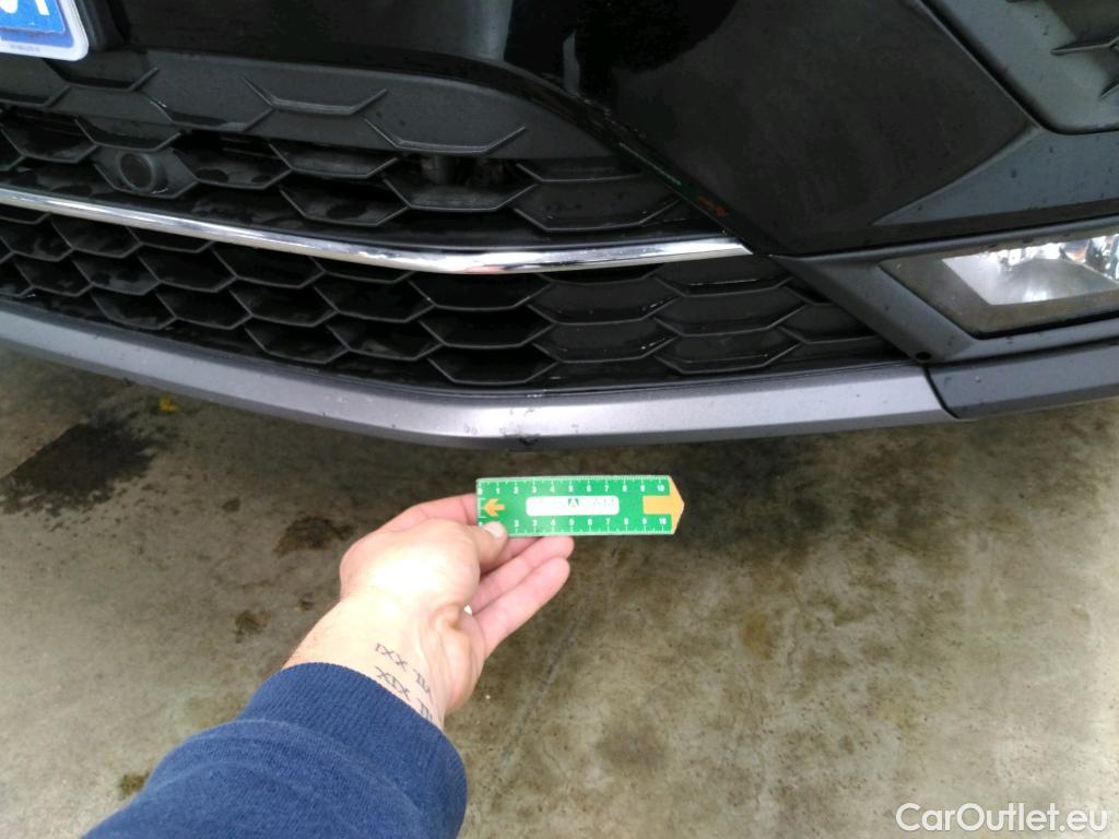  Volkswagen  Tiguan VOLKSWAGEN  Allspace / 2017 / 5P / SUV 2.0 TDI 150 DSG7 Carat #16