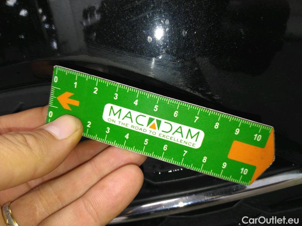  Volkswagen  Tiguan VOLKSWAGEN  Allspace / 2017 / 5P / SUV 2.0 TDI 150 DSG7 Carat #21