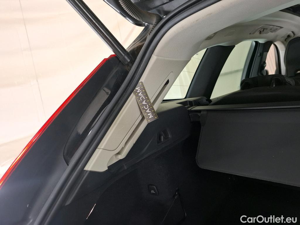  Volvo  XC60 VOLVO  / 2021 / 5P / SUV Recharge T6 350 Geartronic 8 Start #17