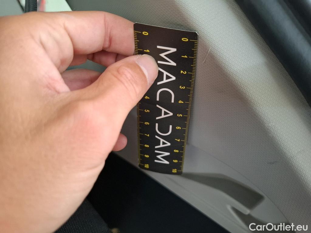  Volkswagen  Tiguan VOLKSWAGEN  Allspace / 2017 / 5P / SUV 2.0 TDI 150 DSG7 Confortline Business #32