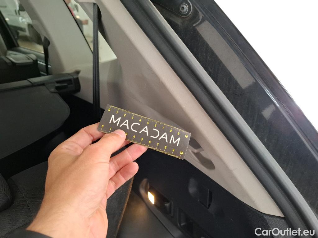  Volkswagen  Tiguan VOLKSWAGEN  Allspace / 2017 / 5P / SUV 2.0 TDI 150 DSG7 Confortline Business #31