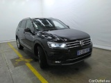  Volkswagen  Tiguan VOLKSWAGEN  Allspace / 2017 / 5P / SUV 2.0 TDI 150 DSG7 Carat #4