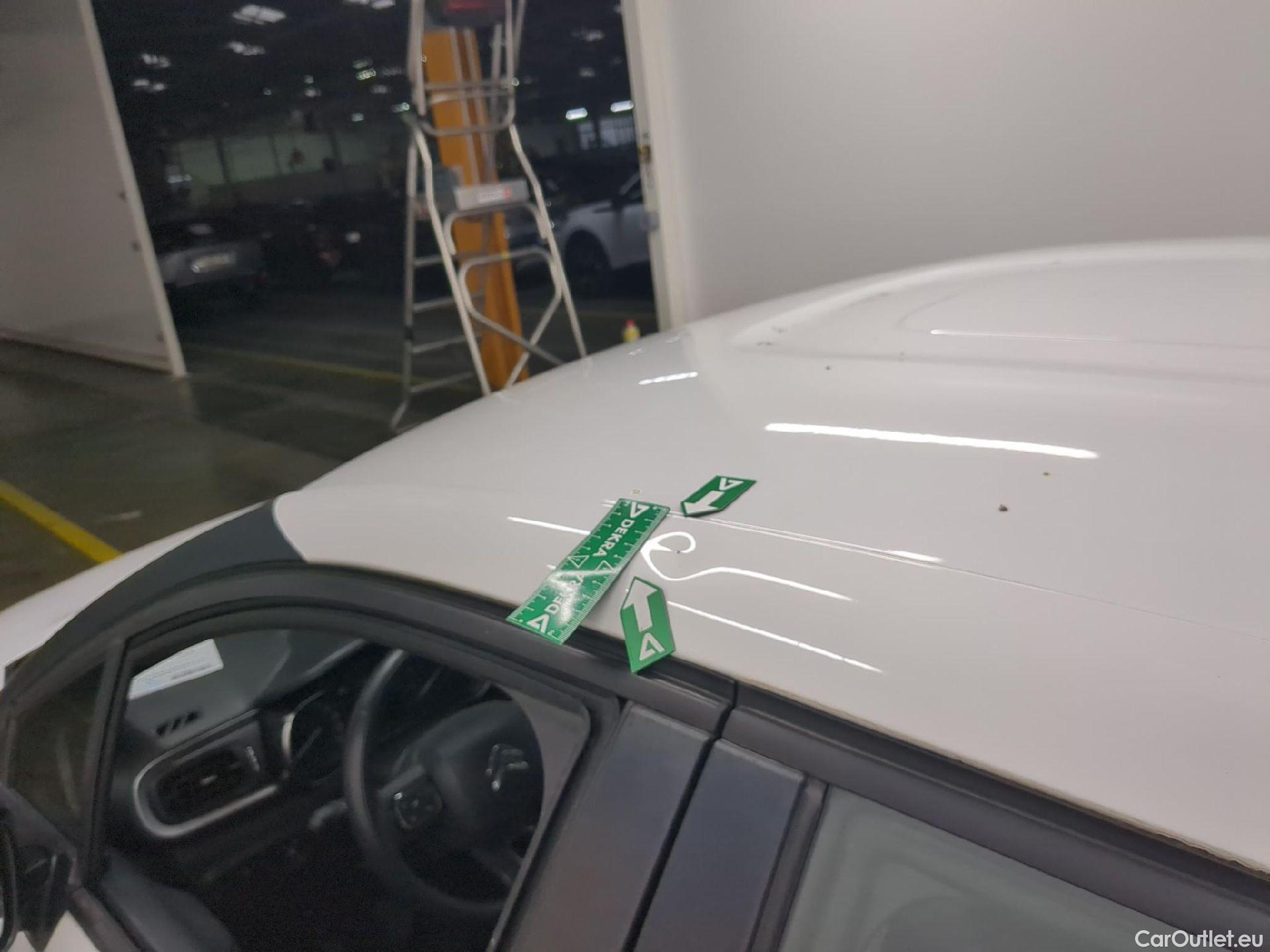  Citroen  C3  Société Feel Nav 1.2 PureTech 80CV BVM5 E6 #8