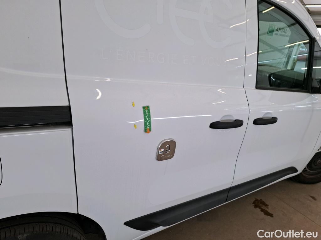  Renault  Kangoo RENAULT  / 2021 / 4P / Fourgonnette GD CONFORT - TCE 130 #9