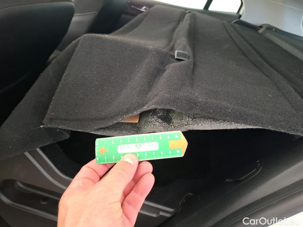  Renault  Megane  IV Berline 5pt. Business 1.3 TCe 115CV BVM6 E6dT / TRANSFO VP/VF #35