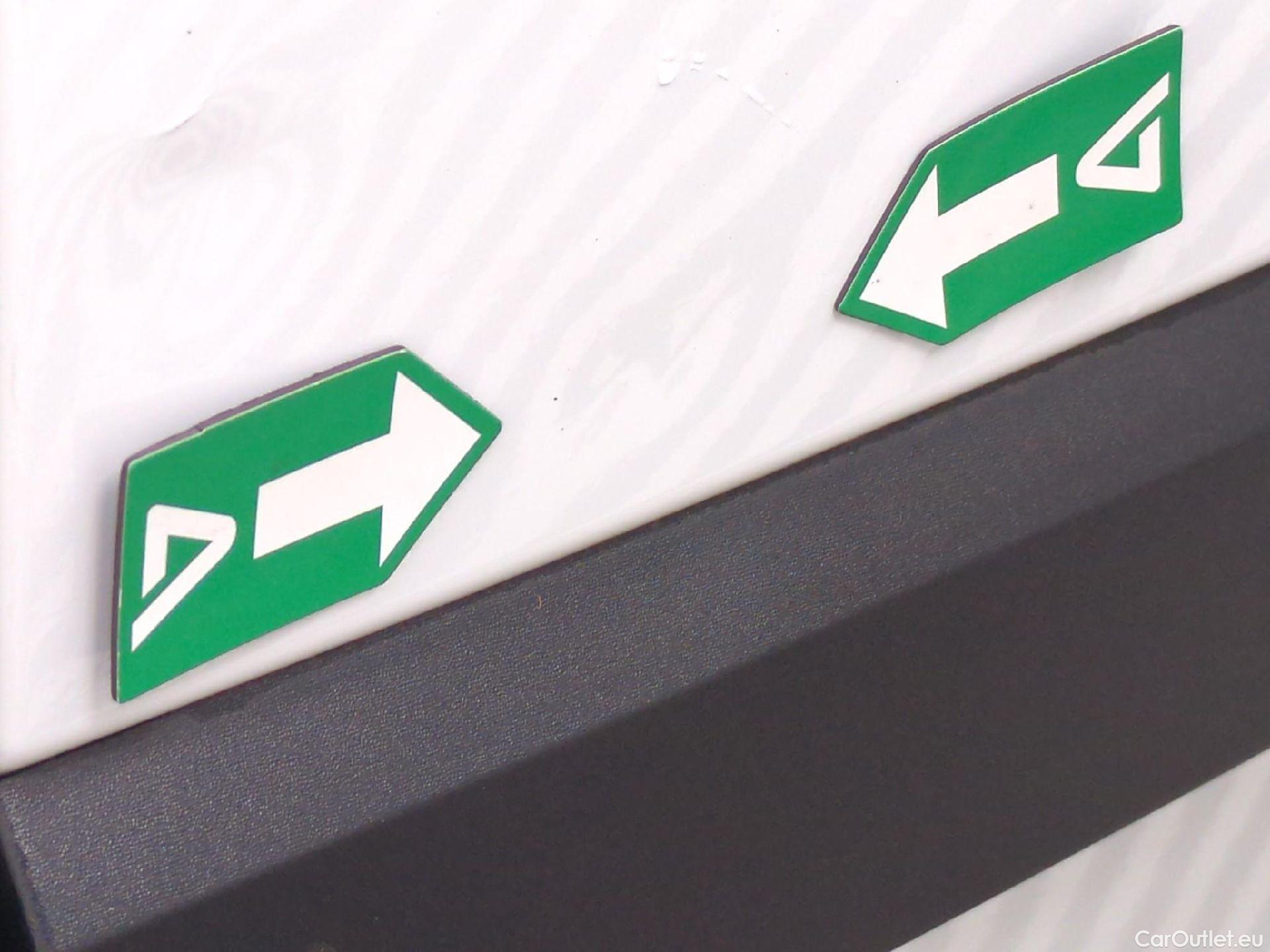  Renault  Kangoo RENAULT  Express VU 4p Fourgonnette Grand Confort - Blue dCi 95 #8