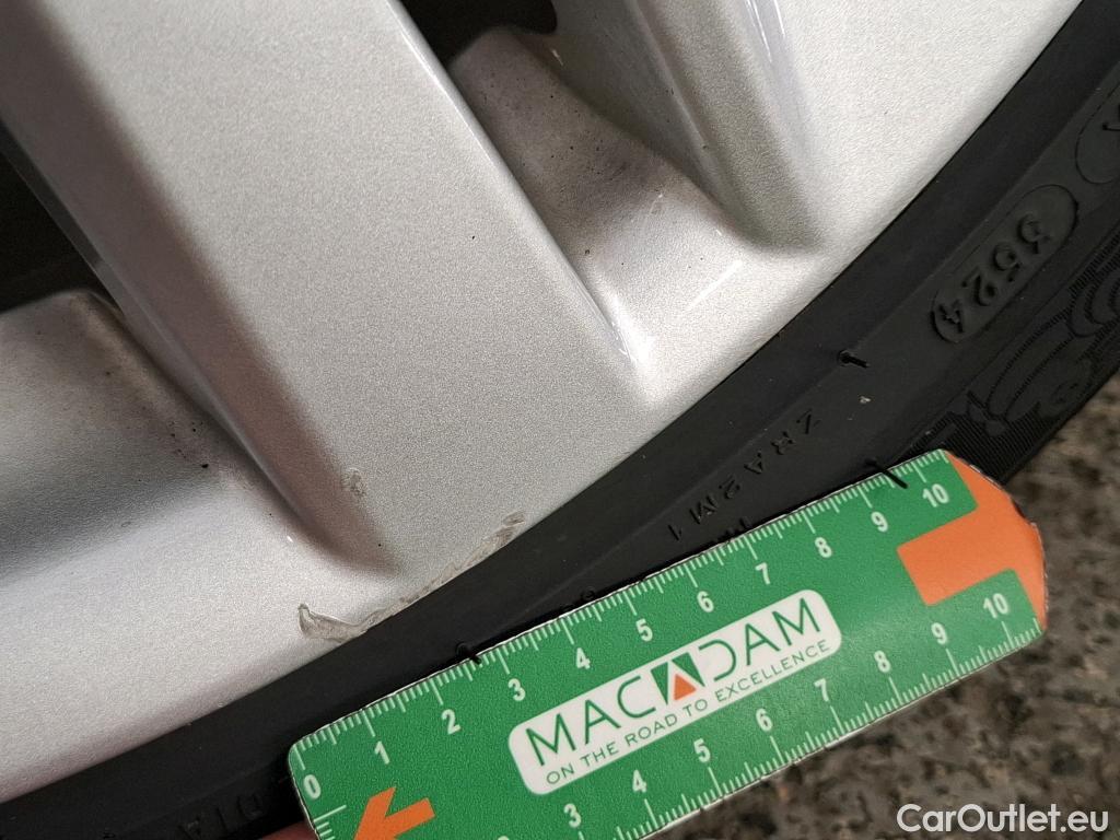  Toyota  Corolla TOYOTA  / 2018 / 5P / Berline Hybride 122h Dynamic Business #20