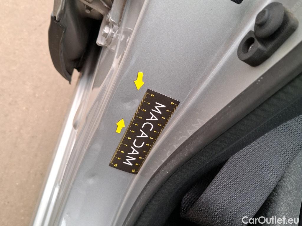  Nissan  Qashqai NISSAN  / 2017 / 5P / Crossover 1.5 DCI 115 Business Edition #9