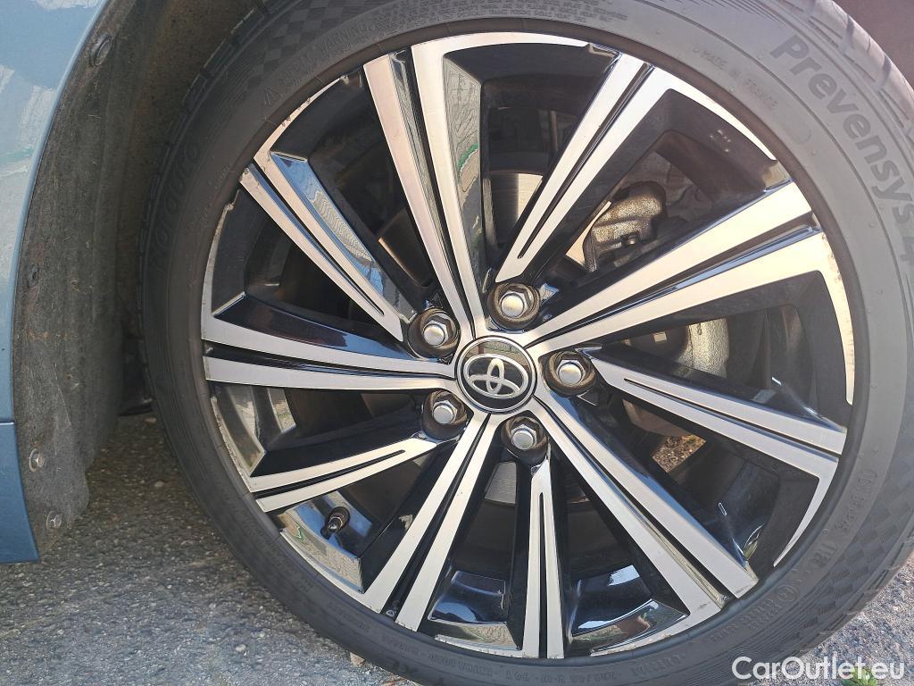  Toyota  Corolla TOYOTA  / 2018 / 5P / Berline Hybride 184h Design #38