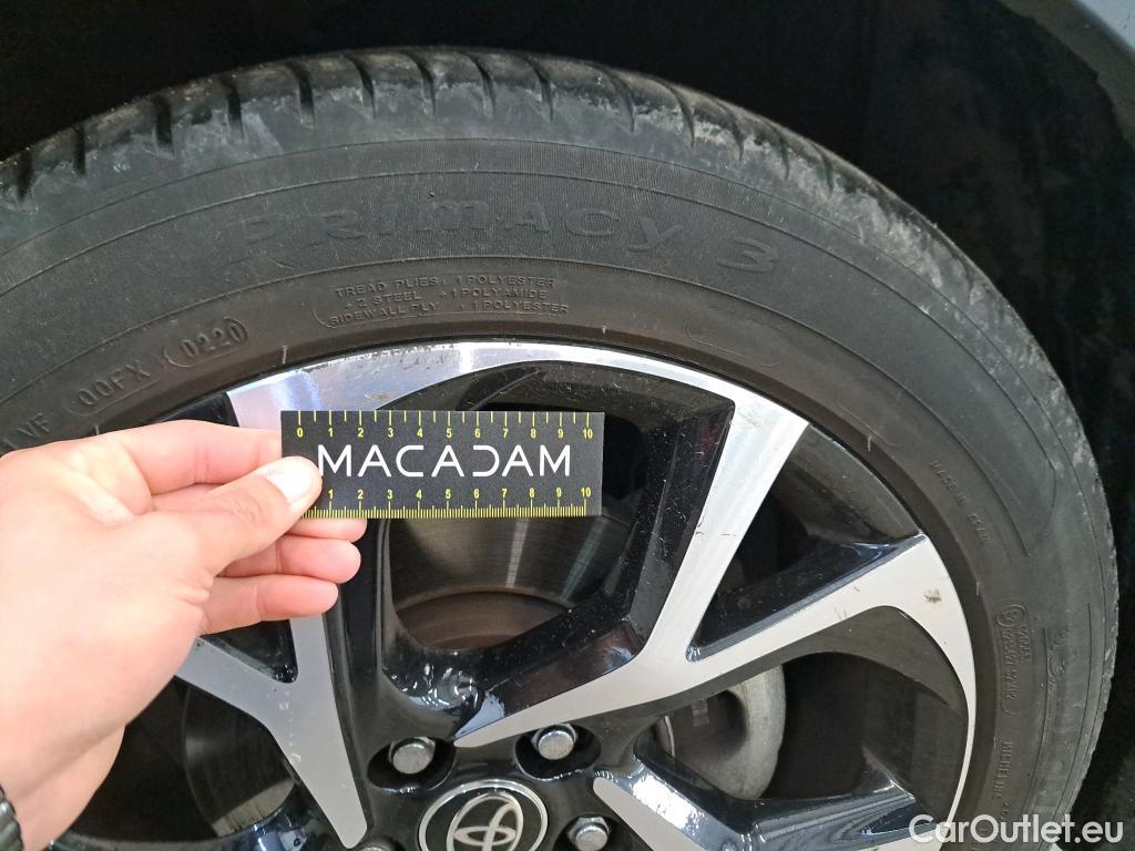  Land Rover  Discovery TOYOTA C-HR / 2016 / 5P / SUV 2.0 HYBRIDE 184 COLLECTION #8