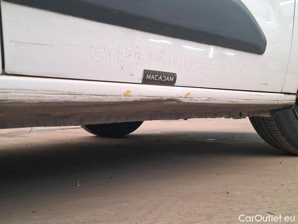  Citroen  Berlingo  Fourgon Club M 650 1.5 BlueHDi 75CV BVM5 E6dT #2