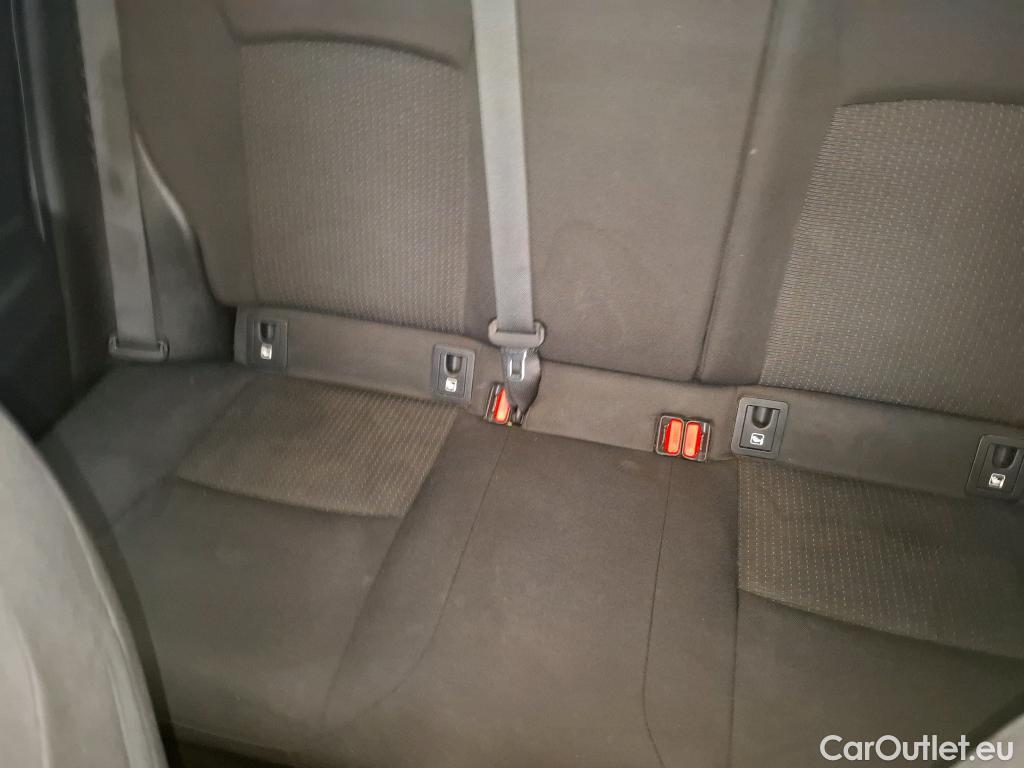  Toyota  C-HR TOYOTA  / 2016 / 5P / SUV 1.8 HYBRIDE 122 GRAPHIC #64