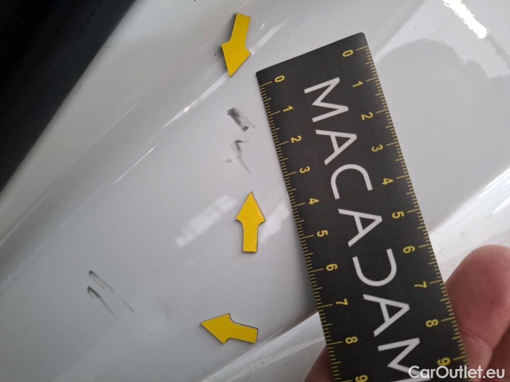  Toyota  C-HR TOYOTA  / 2016 / 5P / SUV 1.8 HYBRIDE 122 GRAPHIC #16