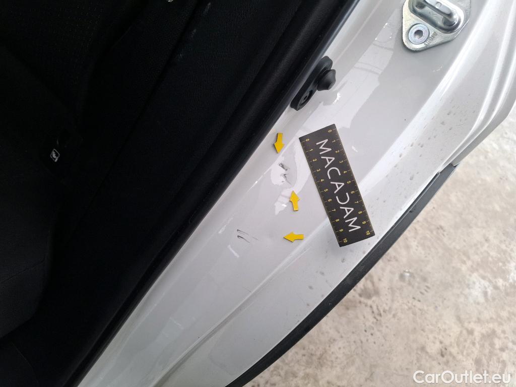  Toyota  C-HR TOYOTA  / 2016 / 5P / SUV 1.8 HYBRIDE 122 GRAPHIC #13