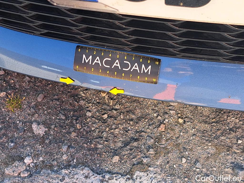  Toyota  Corolla TOYOTA  / 2018 / 5P / Berline Hybride 184h Design #8