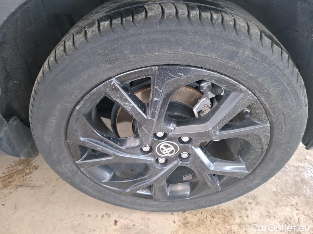  Toyota  C-HR TOYOTA  / 2016 / 5P / SUV 1.8 HYBRIDE 122 GRAPHIC #35