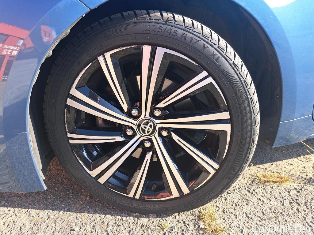  Toyota  Corolla TOYOTA  / 2018 / 5P / Berline Hybride 184h Design #13