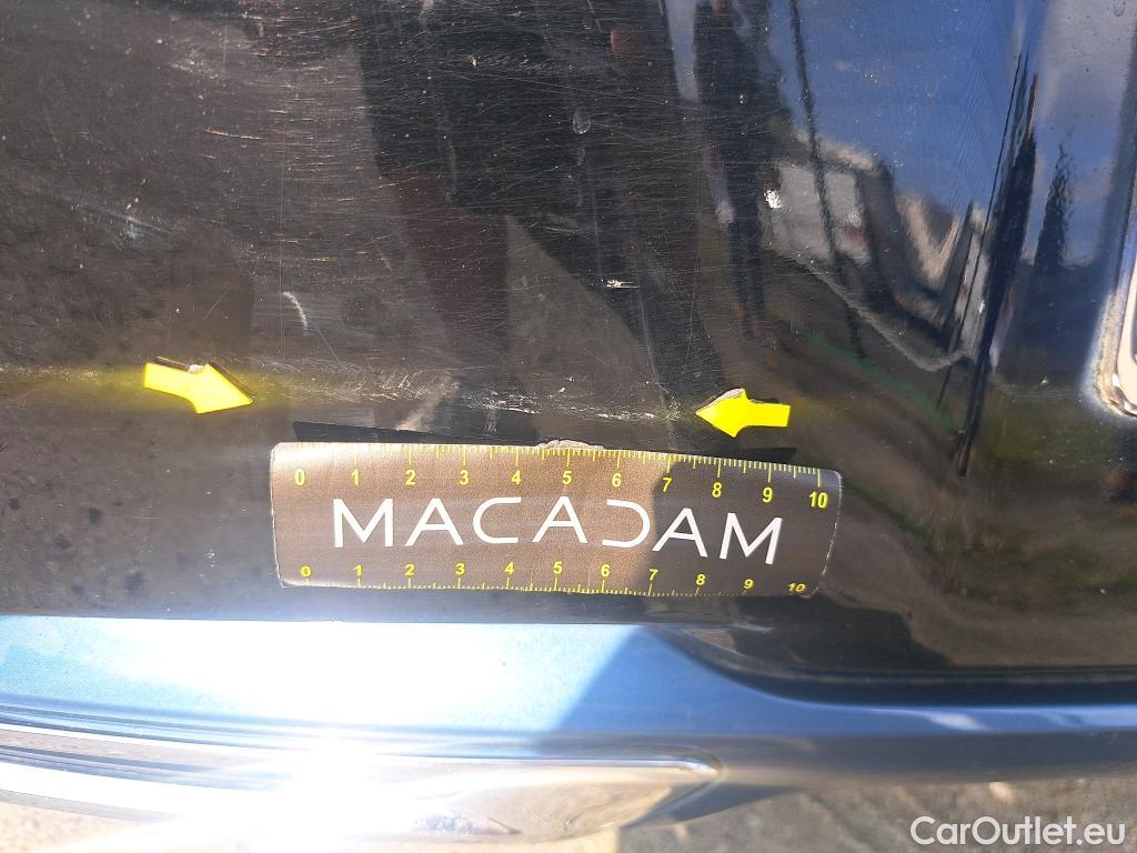  Toyota  Corolla TOYOTA  / 2018 / 5P / Berline Hybride 184h Design #46