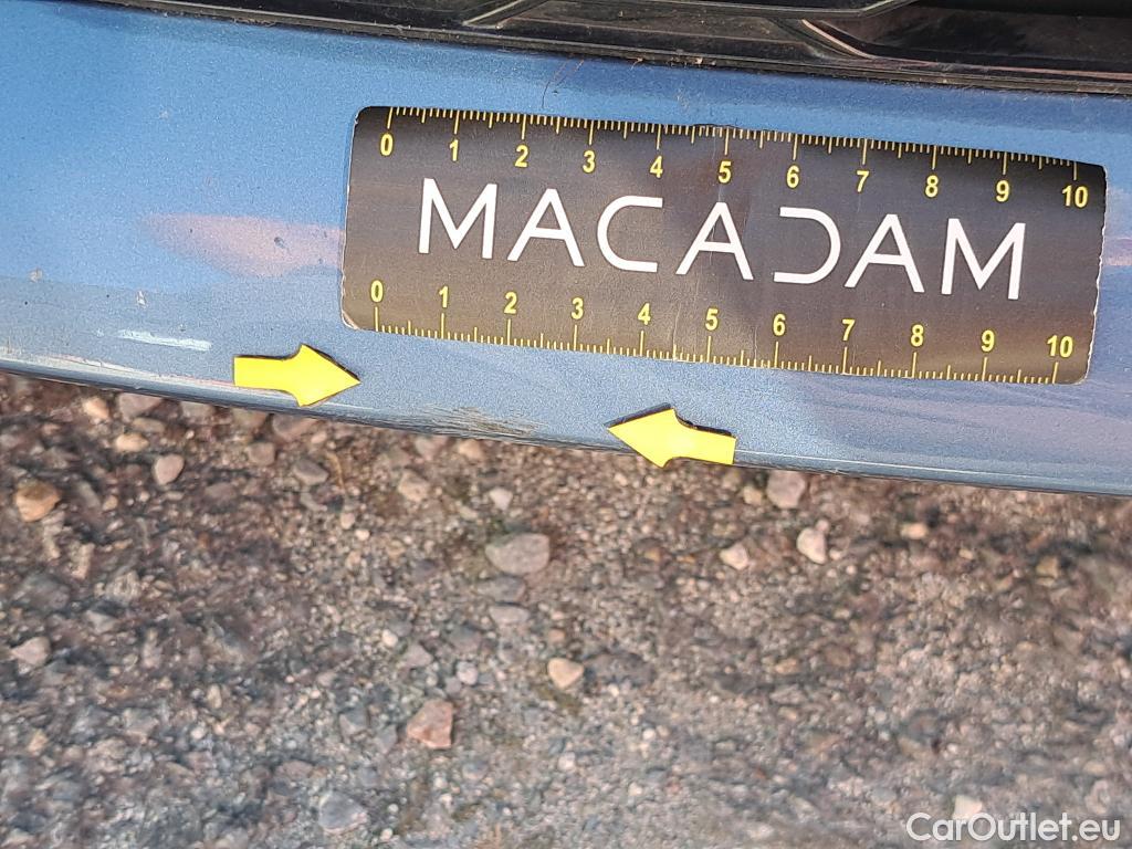  Toyota  Corolla TOYOTA  / 2018 / 5P / Berline Hybride 184h Design #9