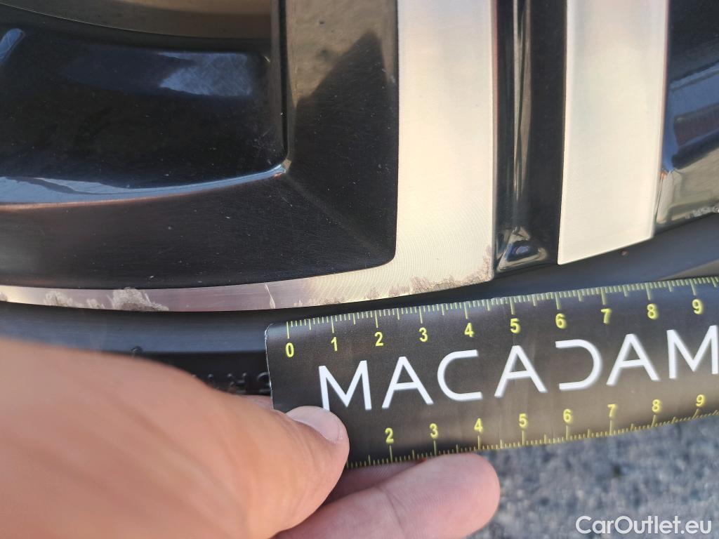  Toyota  Corolla TOYOTA  / 2018 / 5P / Berline Hybride 184h Design #23