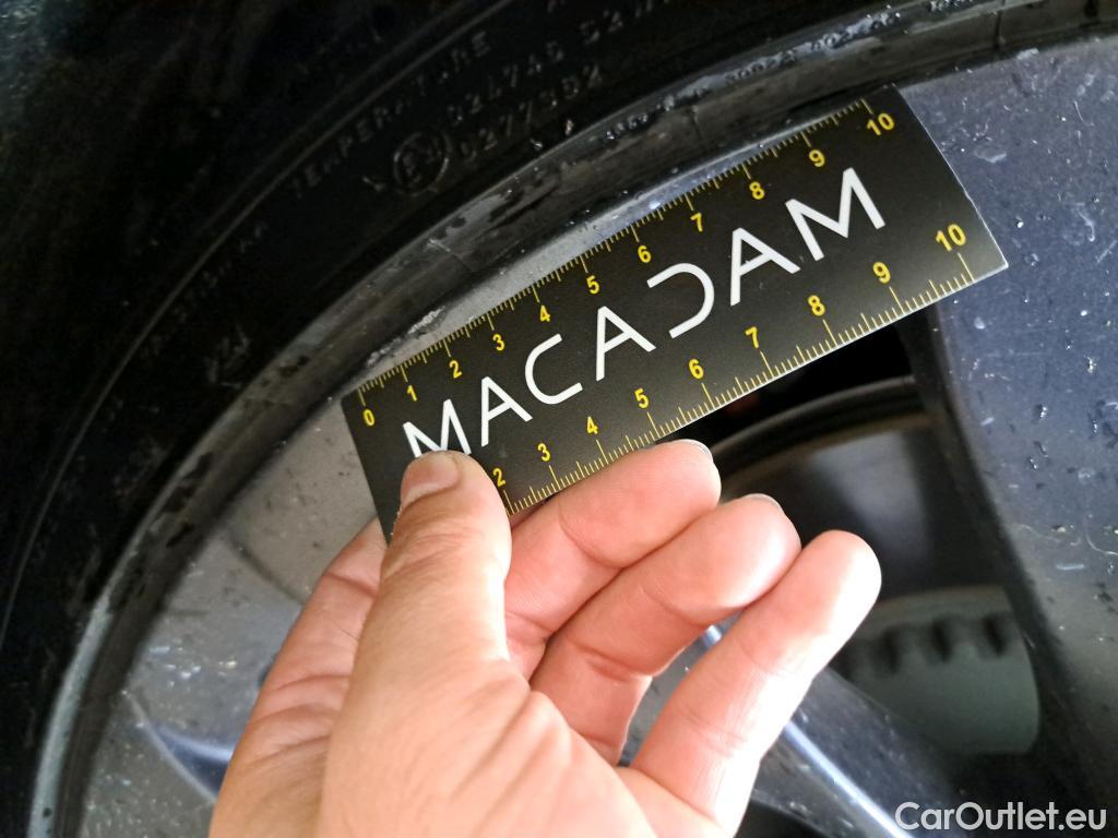  Tesla  Model 3 TESLA  / 2018 / 4P / Berline Performance with PUP AWD with Upgrade #31