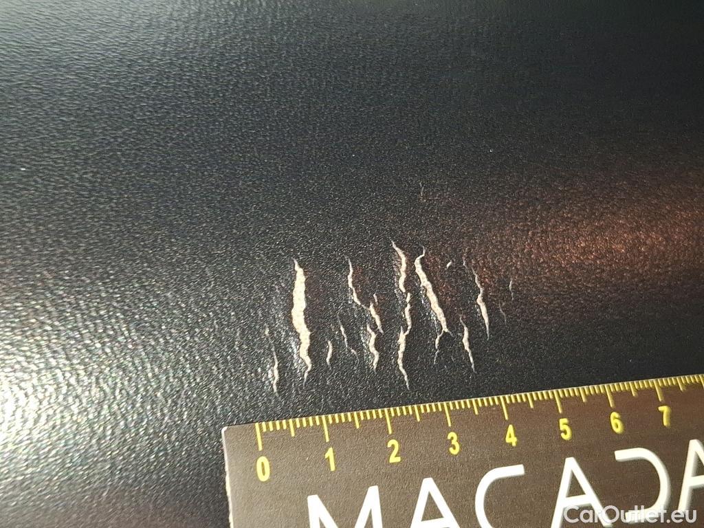  Toyota  C-HR TOYOTA  / 2016 / 5P / SUV 1.8 HYBRIDE 122 GRAPHIC #23