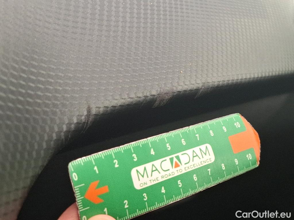  Peugeot  208  Signature 1.2 PureTech 80CV BVM5 E6dT #4