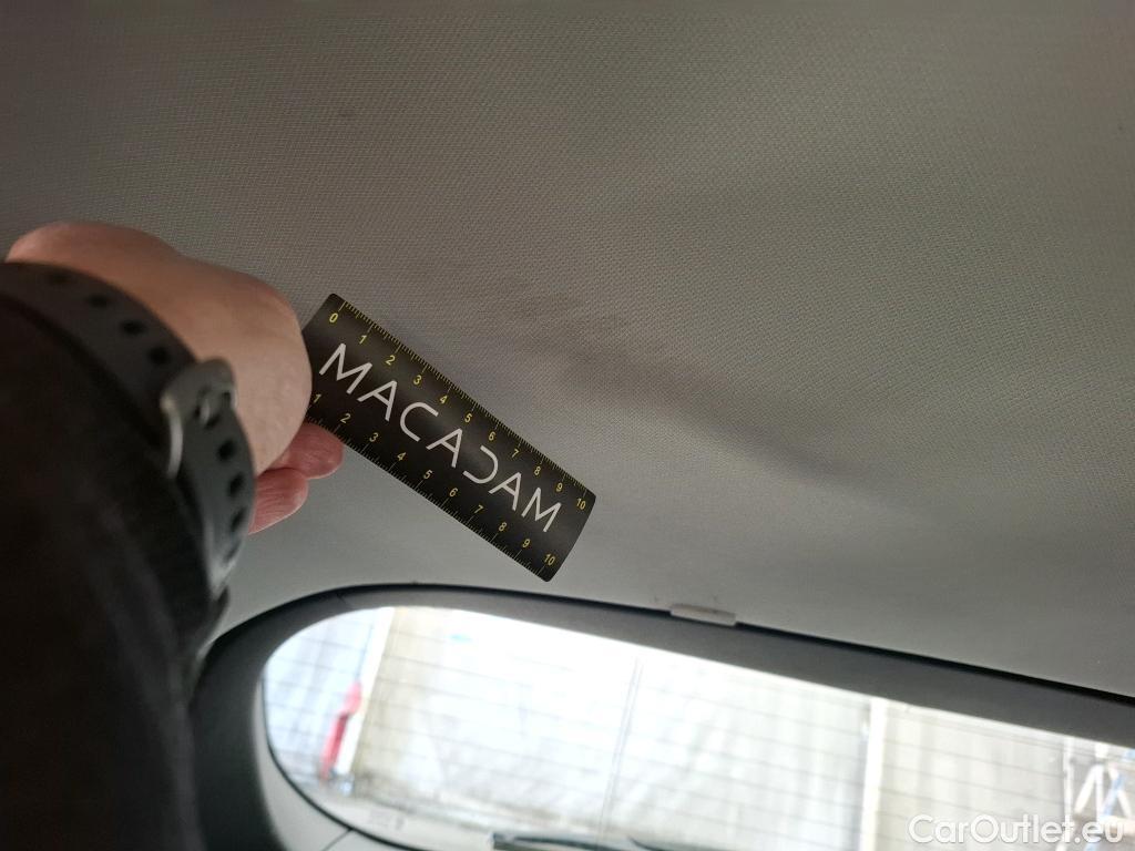  Renault  Megane  IV Estate Business 1.3 TCe 140CV BVA7 E6d / VO RECONDITIONNE - PHOTOS AVANT RECONDITIONNEMENT #7