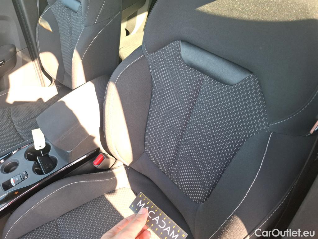  Renault  Kadjar RENAULT  / 2018 / 5P / Crossover Business TCe 140 FAP #7