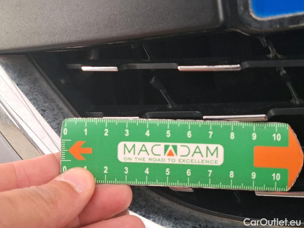  Peugeot  208  Signature 1.2 PureTech 80CV BVM5 E6dT #7