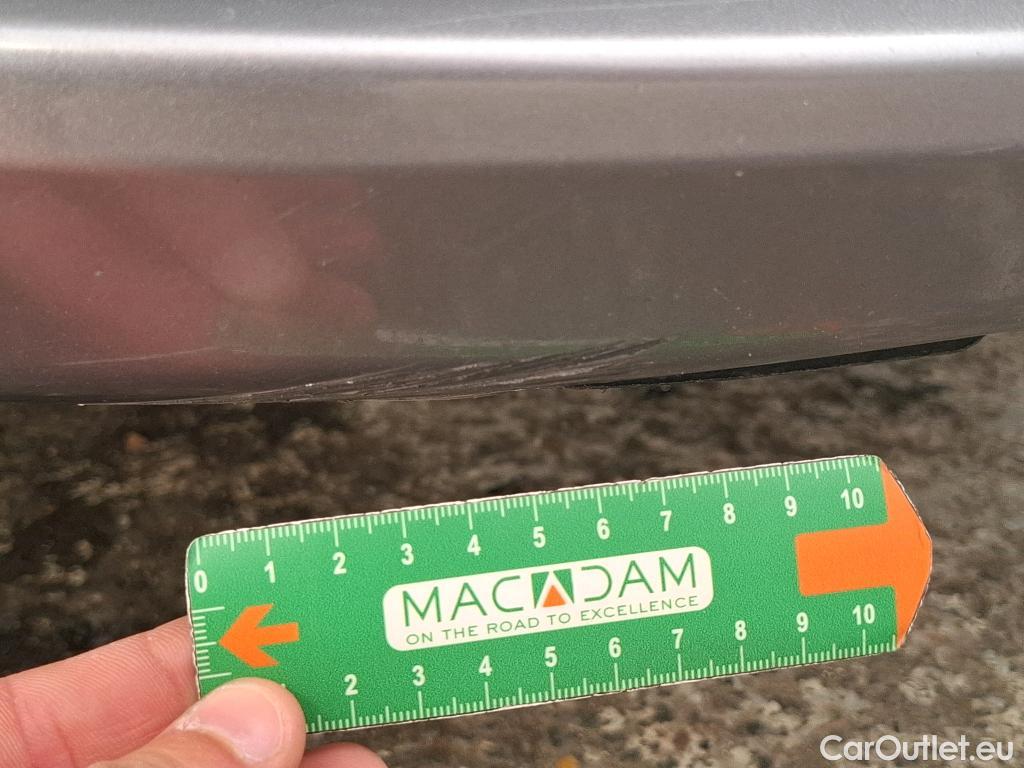  Peugeot  208  Signature 1.2 PureTech 80CV BVM5 E6dT #10