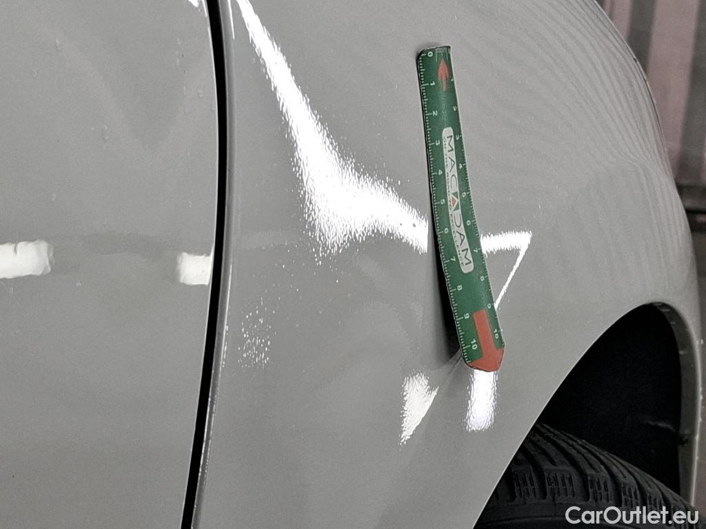  Renault  Clio RENAULT  / 2016 / 5P / Berline Business Energy TCe 90 #4