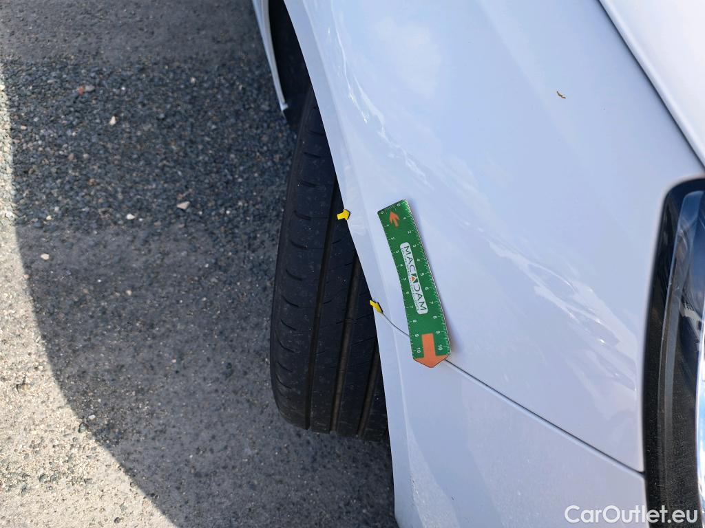  Peugeot  308  Active Business 1.5 HDi 130 EAT8 #1