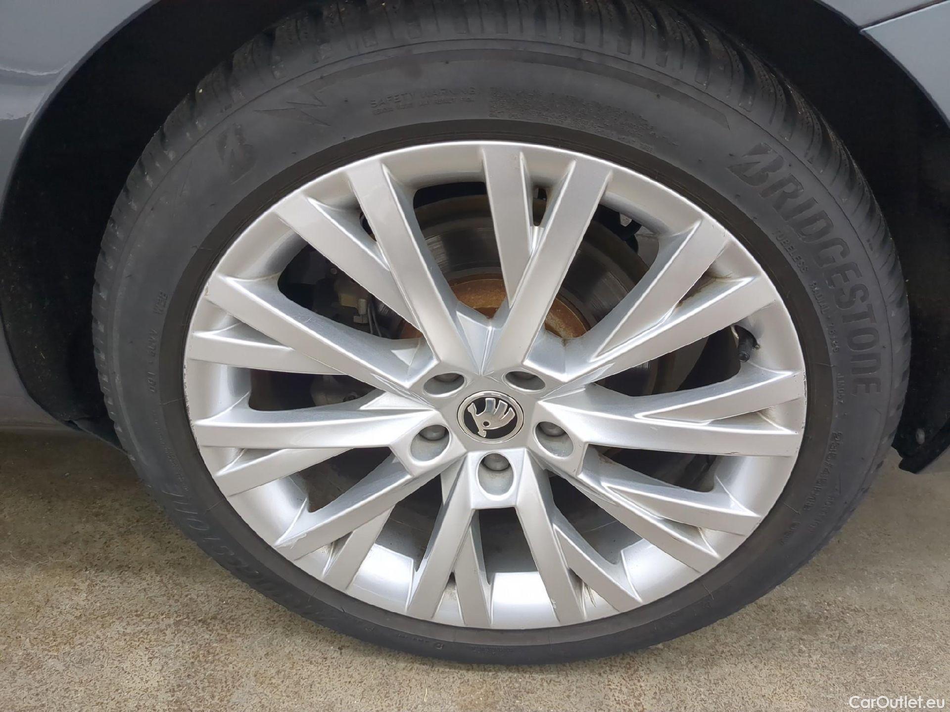  Skoda  Superb  Break Style iV 1.4 TSI Hybrid 220CV BVA6 E6d #13