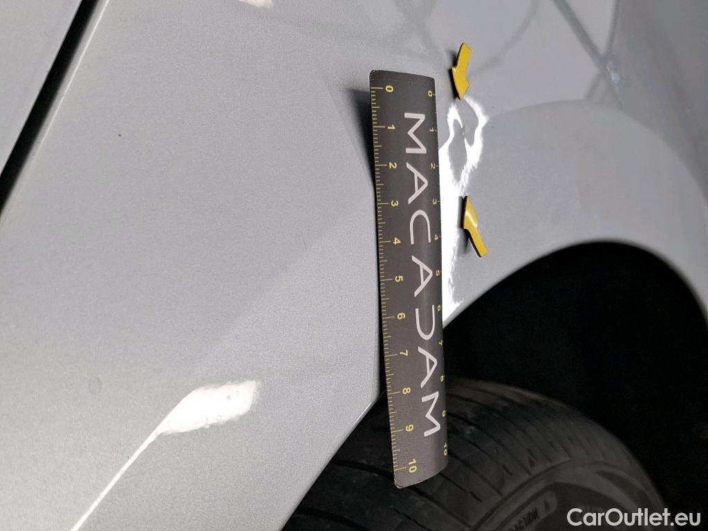  Renault  Megane  IV Estate Business 1.3 TCe 140CV BVA7 E6d / VO RECONDITIONNE - PHOTOS AVANT RECONDITIONNEMENT #3