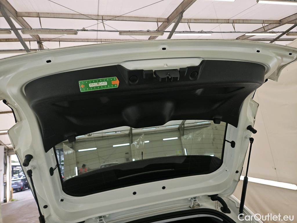  Peugeot  208  Allure Business 1.2 PureTech 100CV BVM6 E6d #17