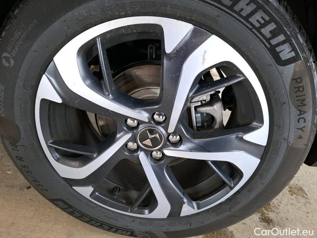  DS  DS7 DS DS 7 Crossback / 2017 / 5P / SUV PureTech 180 Automatique Executive #10