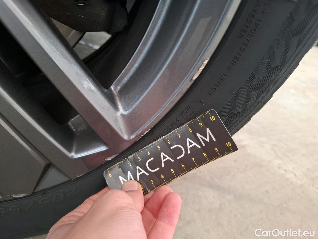  Peugeot  308 PEUGEOT  SW / 2021 / 5P / Break BlueHDi 130 EAT8 ACTIVE PACK #19