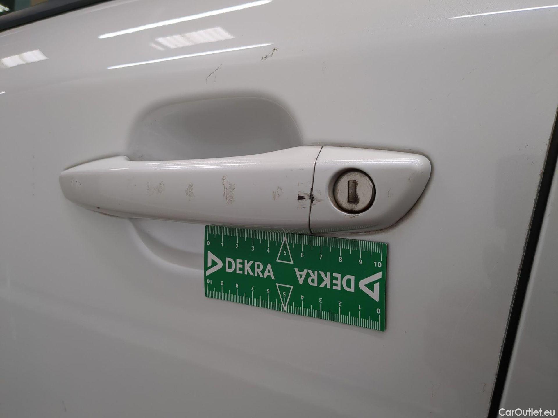  Peugeot  2008  Active Business 1.5 HDi 110CV BVM6 E6d #28