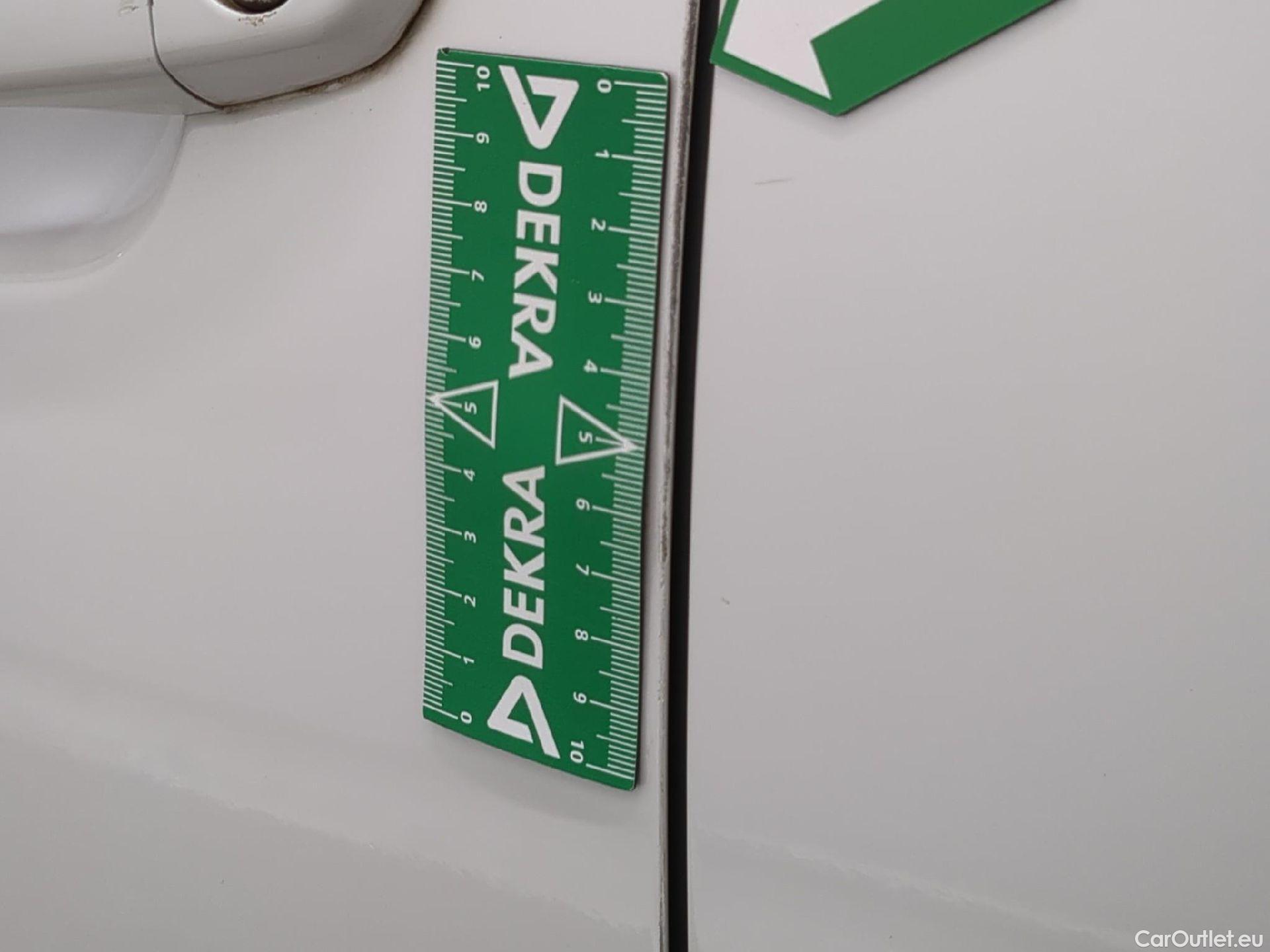  Peugeot  2008  Active Business 1.5 HDi 110CV BVM6 E6d #25