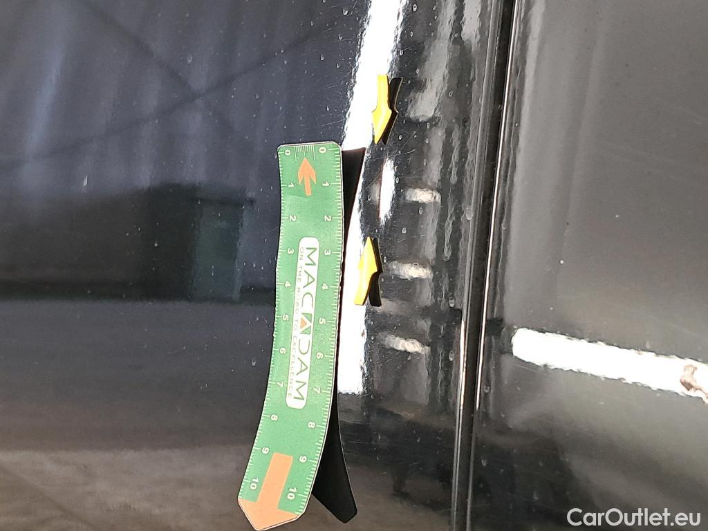  Peugeot  3008  GT Line 1.5 HDi 130CV BVM6 E6dT #11