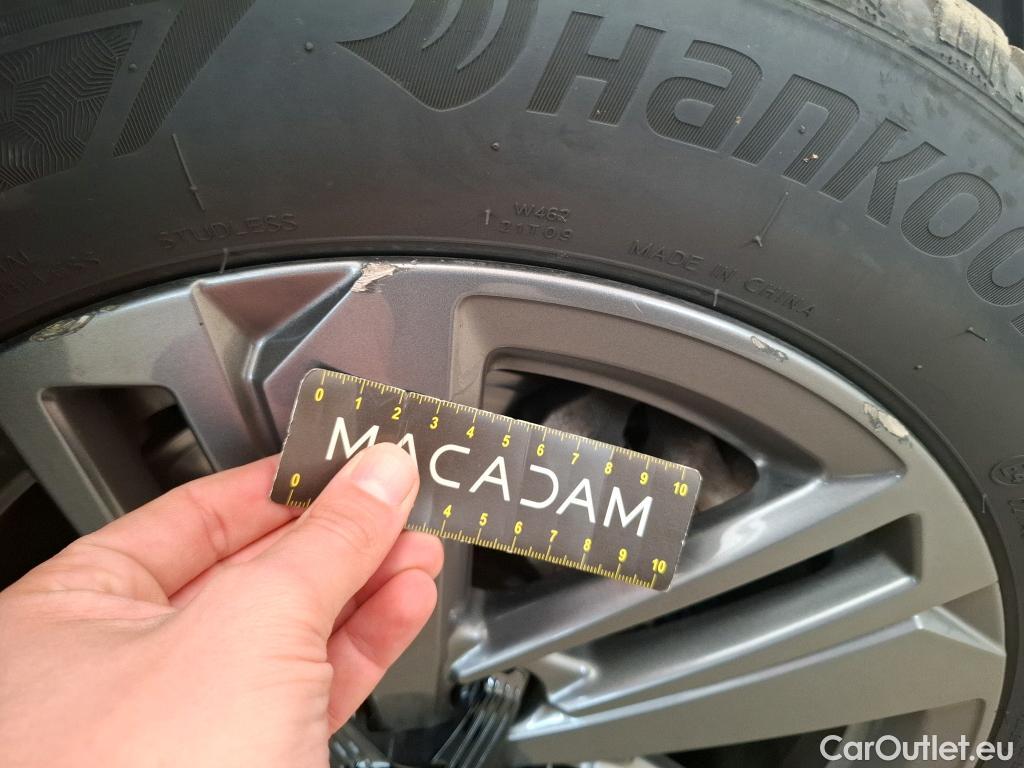  Peugeot  308 PEUGEOT  SW / 2021 / 5P / Break BlueHDi 130 EAT8 ACTIVE PACK #18